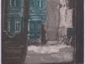 Hof mit roter Fahne (aus der Folge zu "Berlin Alexanderplatz" von A. Döblin), 1978, Farbaquatinta